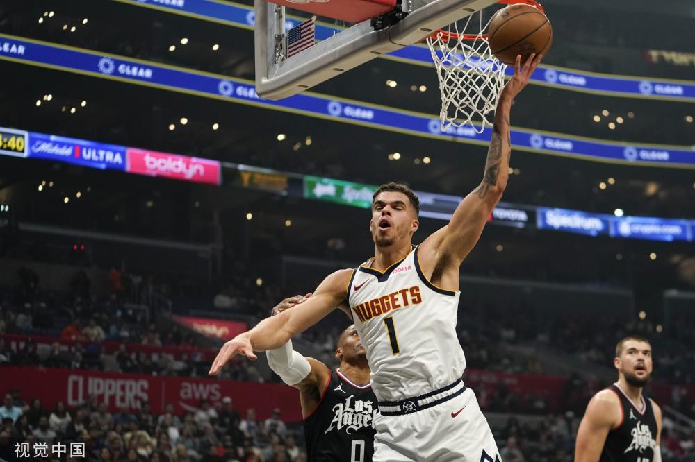 吸引了众多 吸引了众多