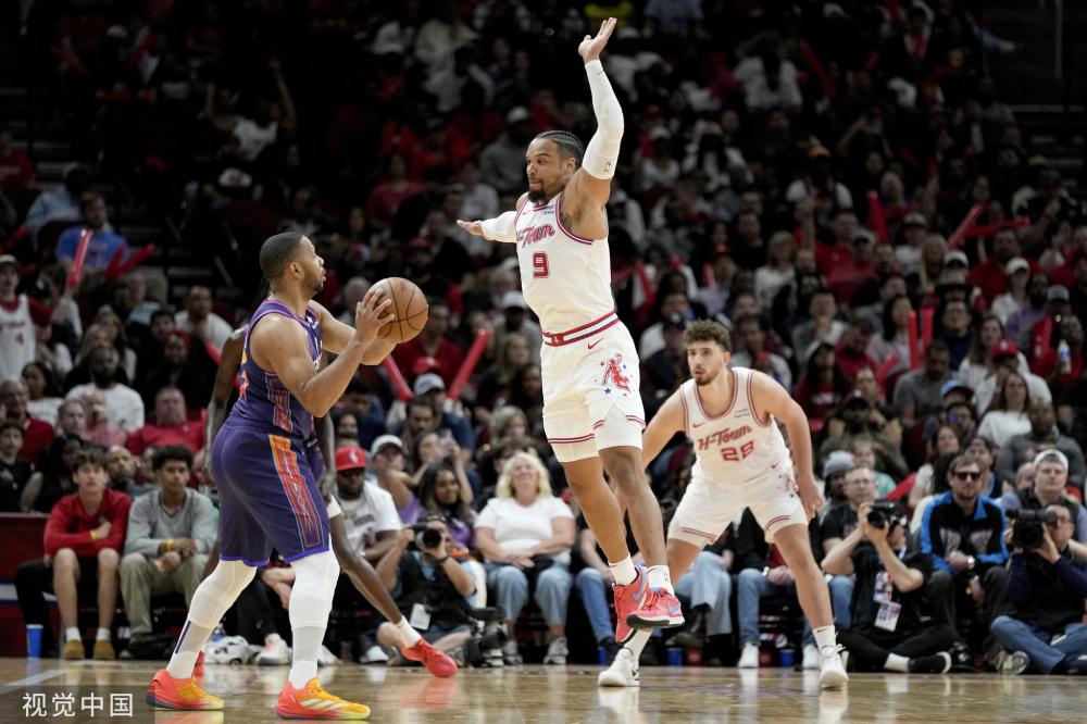 的激烈竞争 的激烈竞争