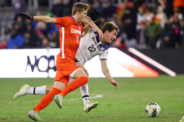 都不敢信 都不敢信