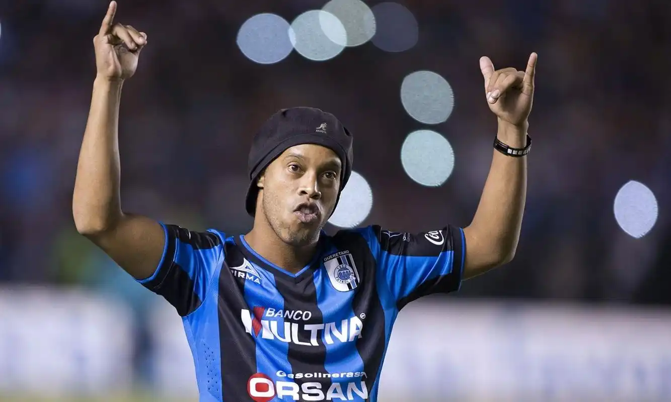 色的表现赢 色的表现赢