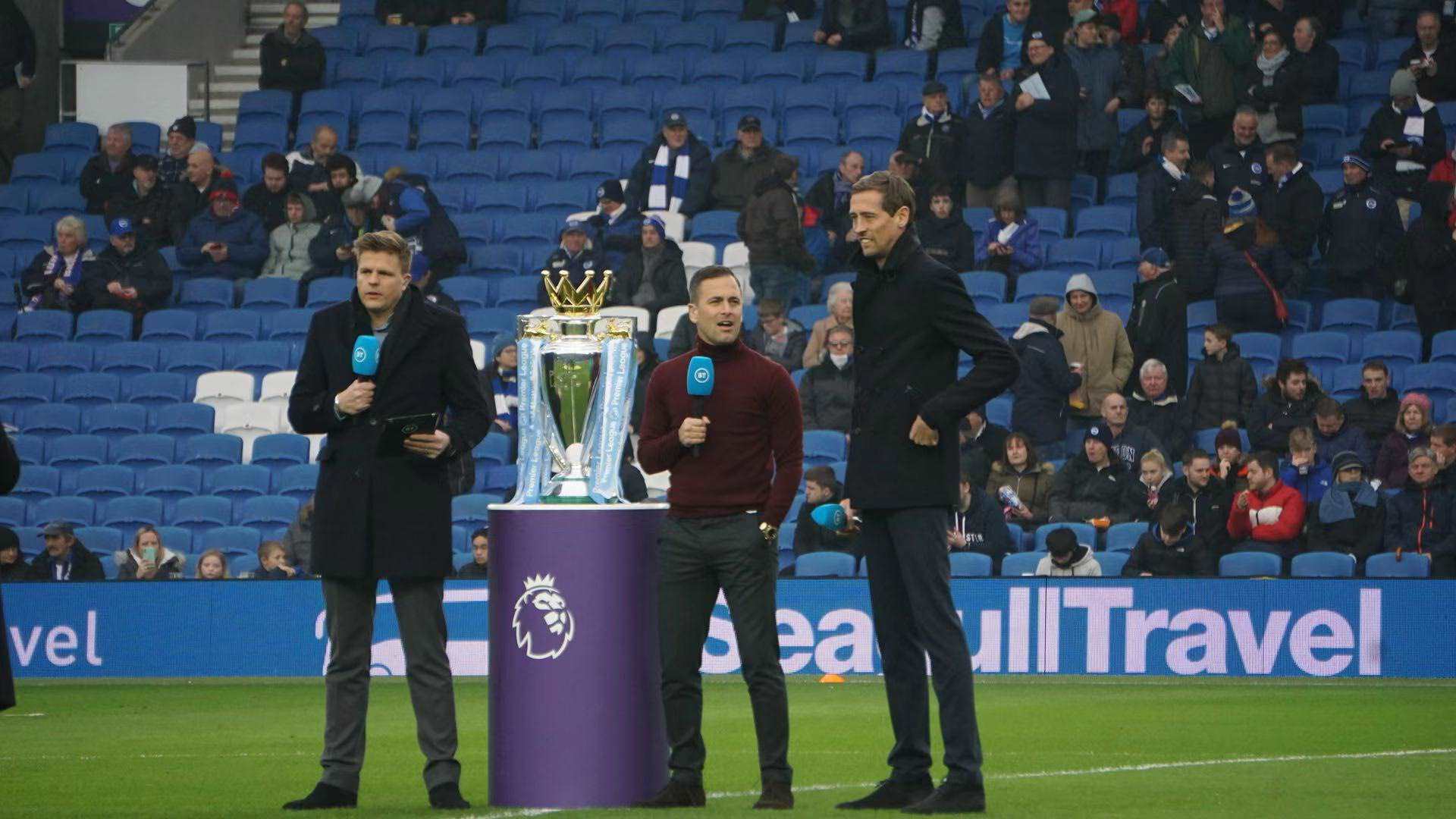 尤为具有象 尤为具有象